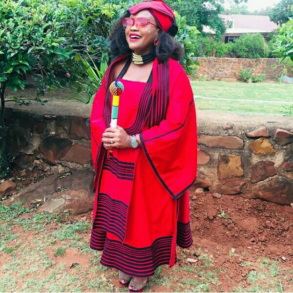Xhosa Umbhaco Traditional Wedding Attire for Ladies – styles 2d