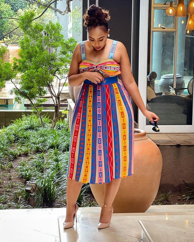 TRENDY SOUTH AFRICAN MAXHOSA DRESSES FOR LADIES – styles 2d