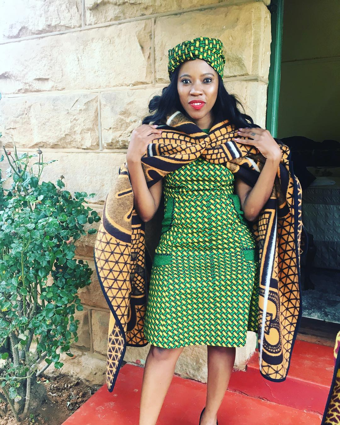 Dress To Impress Elegant Seshoeshoe Dresses For Makoti Lesotho Styles 2d